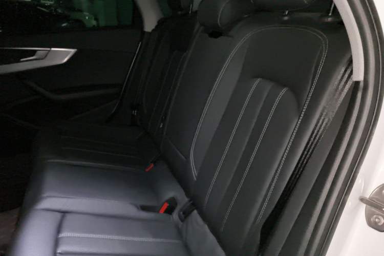 Used Audi A4L 2020 35 TFSI Fashion Dynamic Model Left Rear Seat