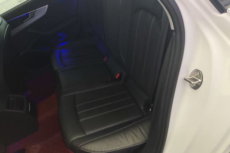 Used Audi A4L 2020 40 TFSI Fashion Dynamic Model Left Rear Seat