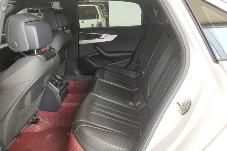 Used Audi A4L 2020 40 TFSI Luxury Dynamic Model Left Rear Seat