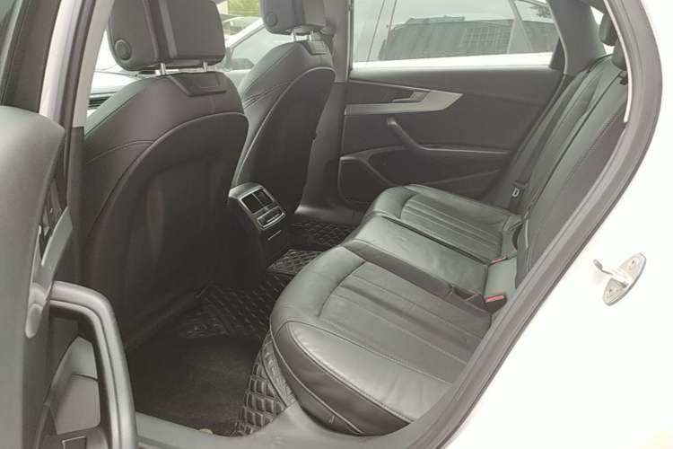 Used Audi A4L 2020 40 TFSI Fashion Dynamic Model Left Rear Seat