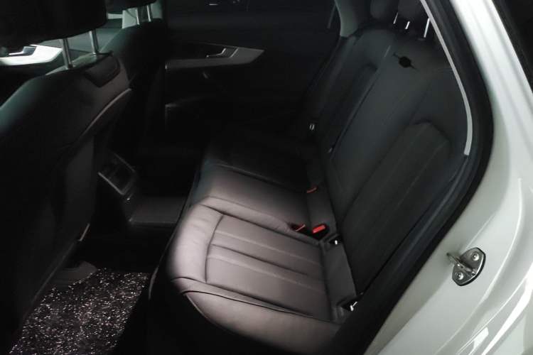 Used Audi A4L 2020 40 TFSI Fashion Dynamic Model Left Rear Seat