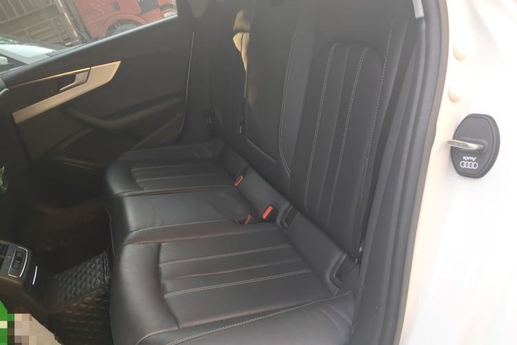 Used Audi A4L 2020 40 TFSI Luxury Dynamic Model Left Rear Seat