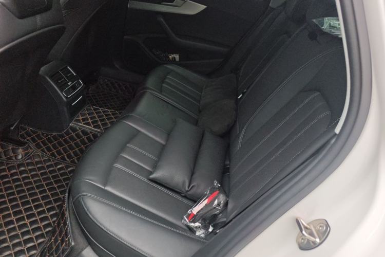Used Audi A4L 2020 40 TFSI Fashion Dynamic Model Left Rear Seat