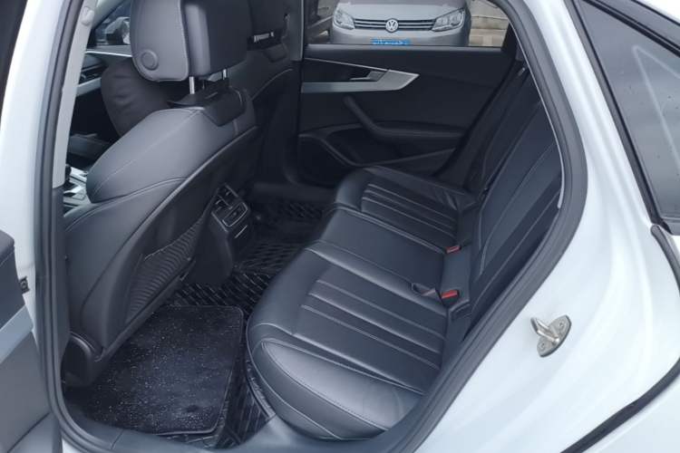 Used Audi A4L 2020 40 TFSI Fashion Dynamic Model Left Rear Seat