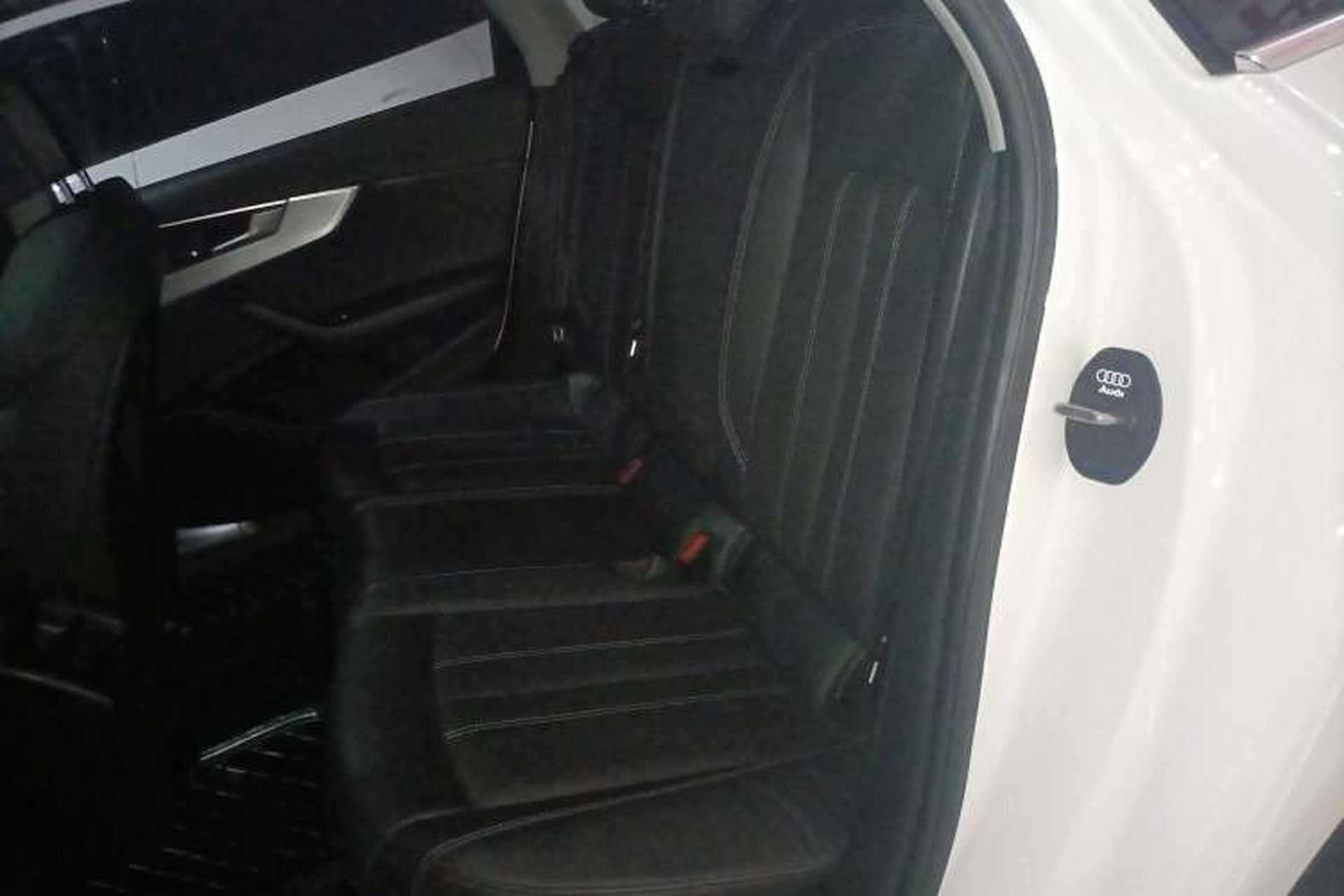 Used Audi A4L 2020 40 TFSI Fashion Dynamic Model Left Rear Seat