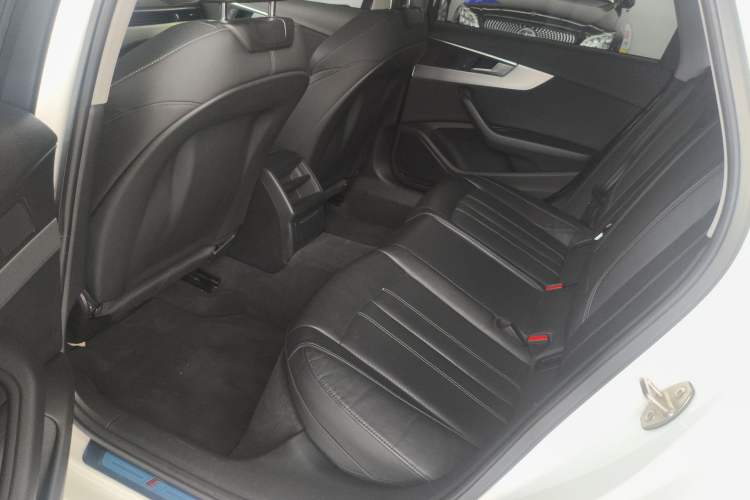 Used Audi A4L 2020 40 TFSI Fashion Dynamic Model Left Rear Seat
