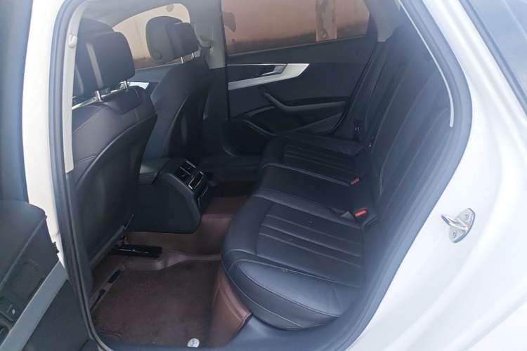 Used Audi A4L 2020 40 TFSI Fashion Dynamic Model Left Rear Seat