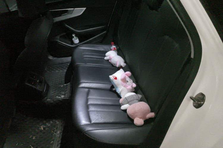 Used Audi A4L 2020 40 TFSI Fashion Dynamic Model Left Rear Seat