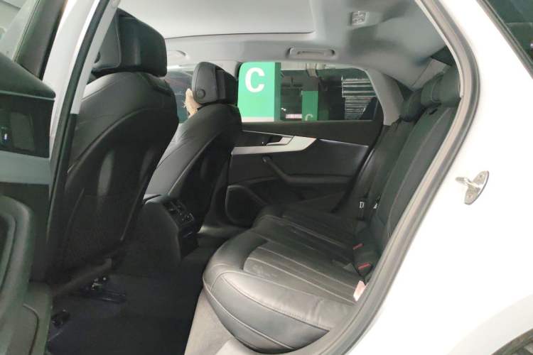 Used Audi A4L 2020 40 TFSI Fashion Dynamic Model Left Rear Seat