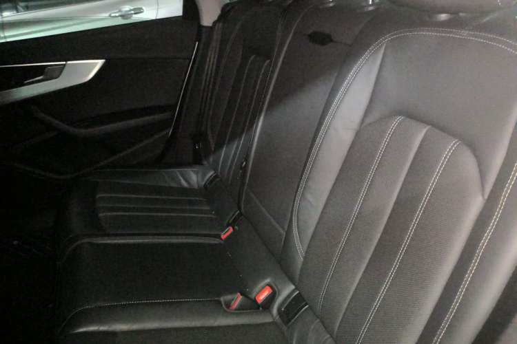 Used Audi A4L 2020 40 TFSI Fashion Dynamic Model Left Rear Seat