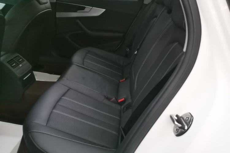 Used Audi A4L 2020 40 TFSI Fashion Dynamic Model Left Rear Seat