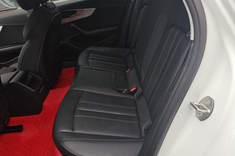 Used Audi A4L 2020 40 TFSI Fashion Dynamic Model Left Rear Seat