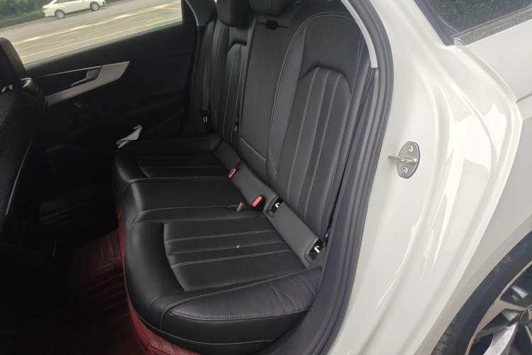 Used Audi A4L 2020 40 TFSI Fashion Dynamic Model Left Rear Seat