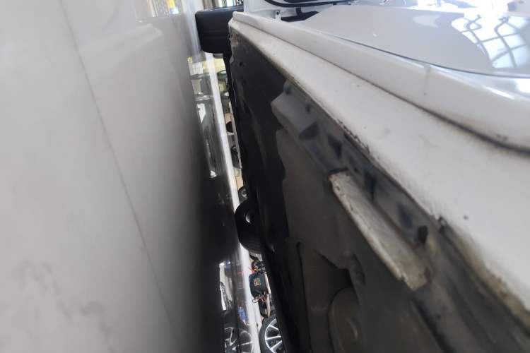 Used Audi A4L 2020 40 TFSI Luxury Dynamic Model Left Side Sill