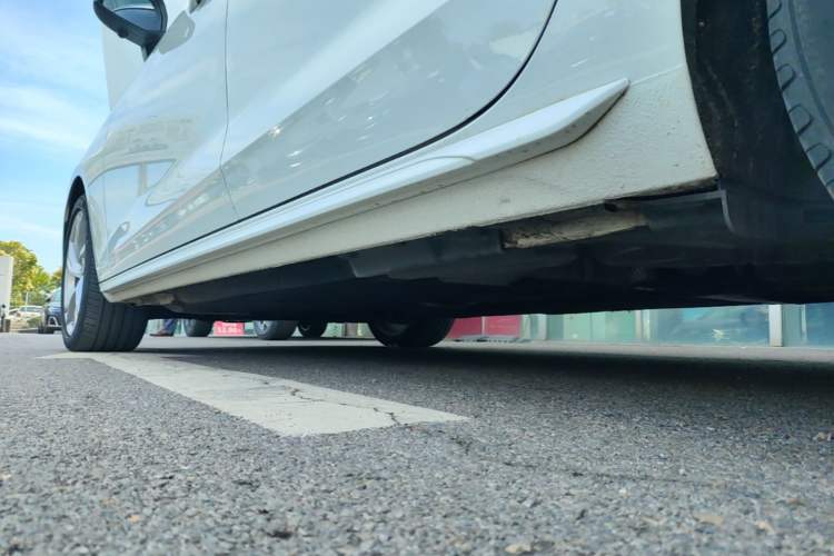 Used Audi A4L 2020 40 TFSI Luxury Prestige Edition Left Side Sill