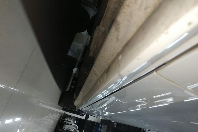 Used Audi A4L 2020 40 TFSI quattro Luxury Dynamic Model Left Side Sill