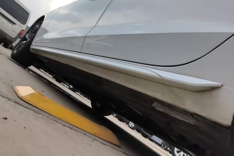 Used Audi A4L 2020 35 TFSI Fashion Dynamic Model Left Side Sill