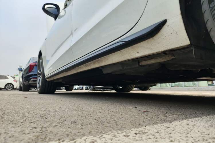 Used Audi A4L 2020 40 TFSI Fashion Dynamic Model Left Side Sill