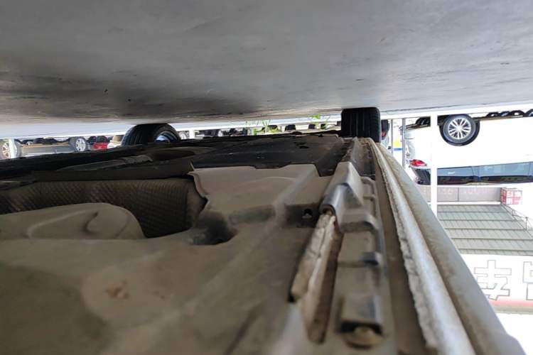 Used Audi A4L 2020 40 TFSI Luxury Dynamic Model Left Side Sill