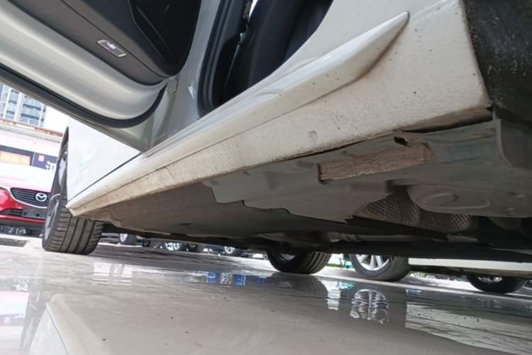 Used Audi A4L 2020 40 TFSI Fashion Dynamic Model Left Side Sill