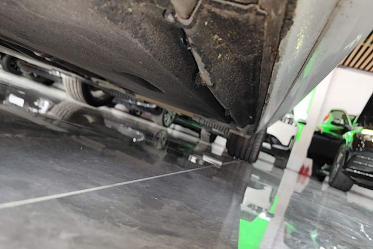 Used Audi A4L 2020 40 TFSI Fashion Dynamic Model Left Side Sill