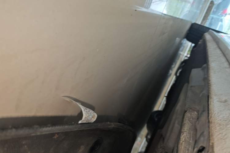 Used Audi A4L 2020 40 TFSI Fashionable and Elegant Model Left Side Sill
