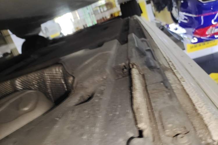 Used Audi A4L 2020 40 TFSI Fashion Dynamic Model Left Side Sill