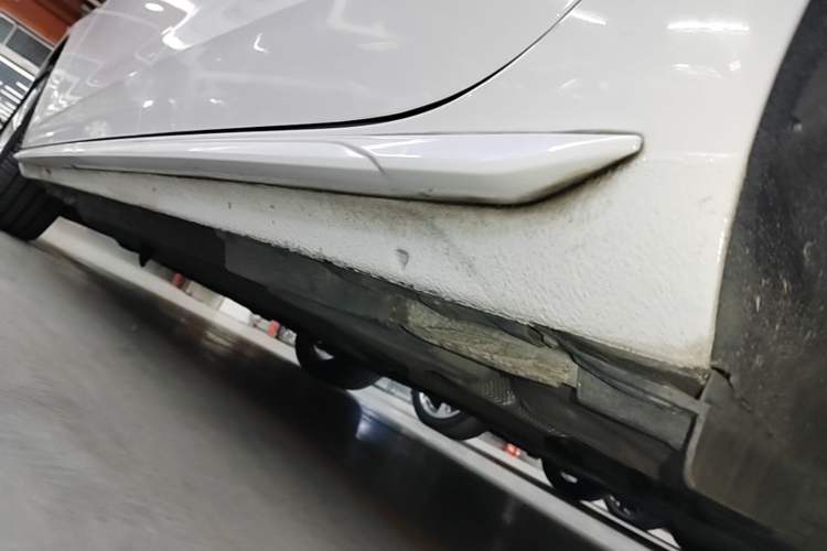 Used Audi A4L 2020 40 TFSI Luxury Prestige Edition Left Side Sill