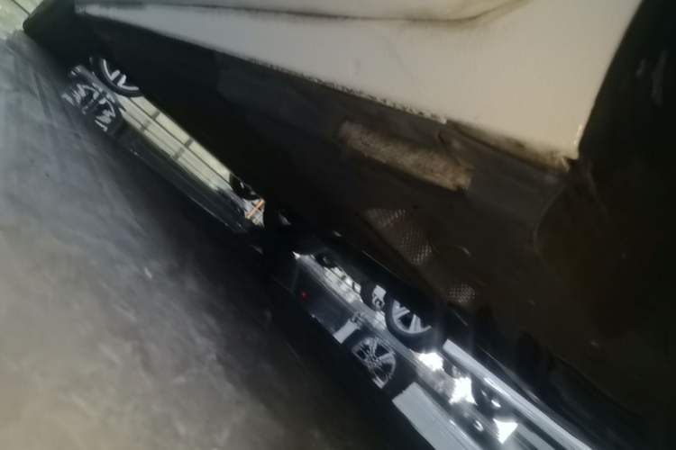 Used Audi A4L 2020 40 TFSI Fashion Dynamic Model Left Side Sill