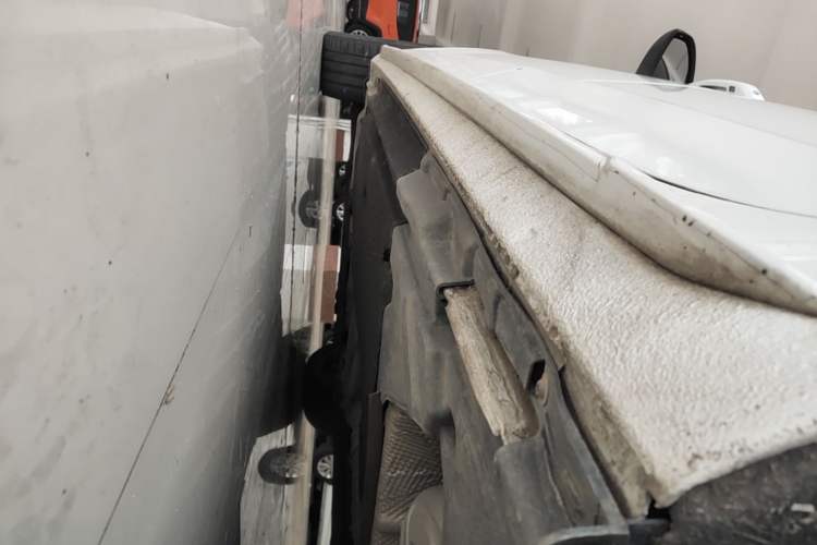 Used Audi A4L 2020 40 TFSI Luxury Dynamic Model Left Side Sill