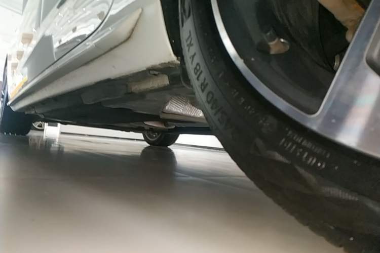 Used Audi A4L 2020 40 TFSI Fashion Dynamic Model Left Side Sill