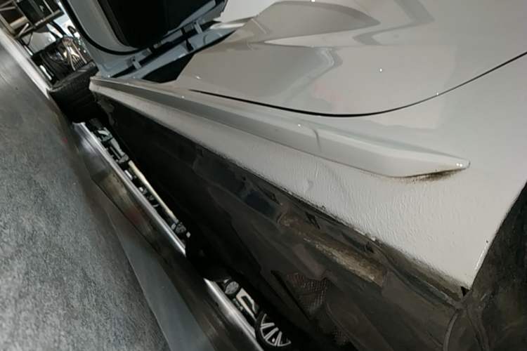 Used Audi A4L 2020 40 TFSI Fashion Dynamic Model Left Side Sill