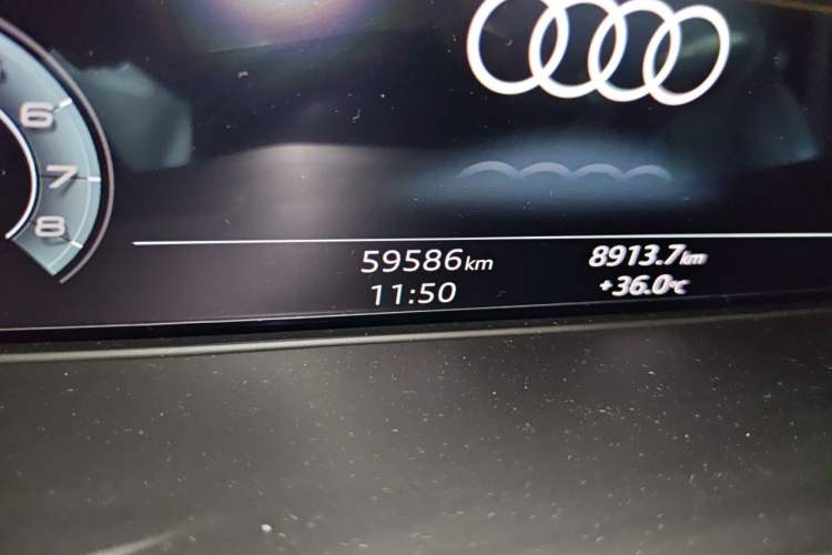 Used Audi A4L 2020 40 TFSI Luxury Dynamic Model Odometer Close Up
