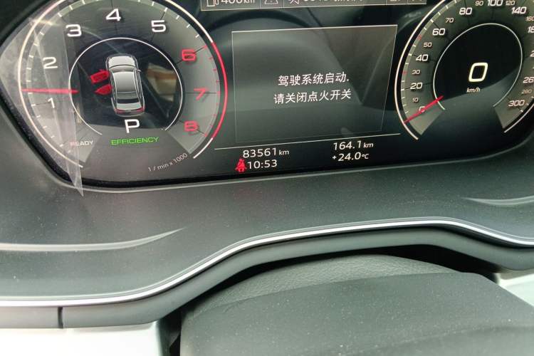 Used Audi A4L 2020 40 TFSI Luxury Dynamic Model Odometer Close Up