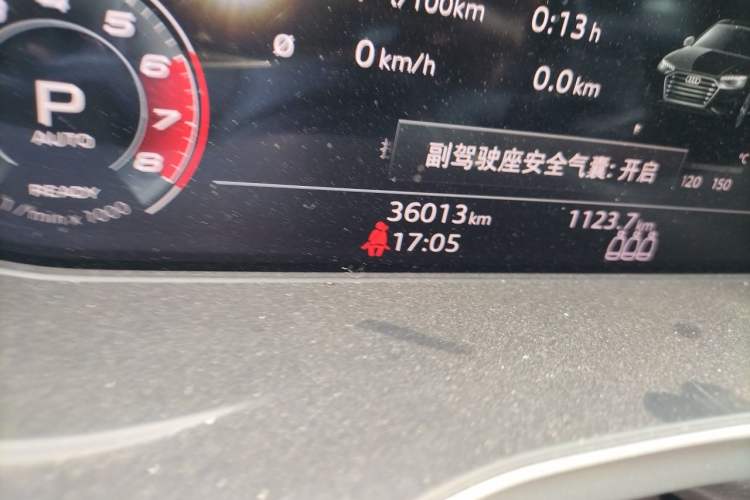 Used Audi A4L 2020 40 TFSI Luxury Dynamic Model Odometer Close Up
