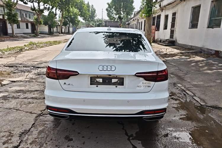 Used Audi A4L 2020 40 TFSI Fashionable and Elegant Model Rear