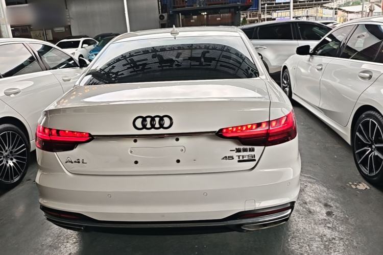 Used Audi A4L 2020 40 TFSI Fashionable and Elegant Model Rear