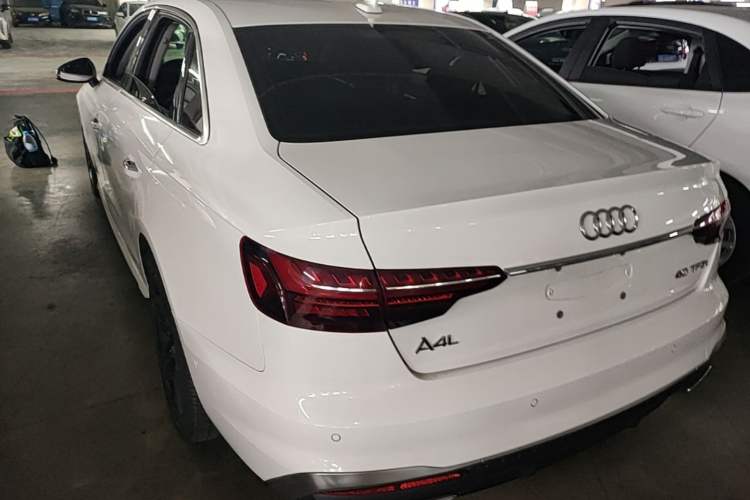 Used Audi A4L 2020 40 TFSI Luxury Dynamic Model Rear Left 45 Deg