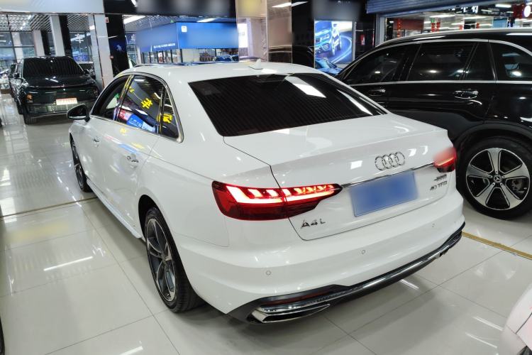 Used Audi A4L 2020 40 TFSI Fashionable and Elegant Model Rear Left 45 Deg