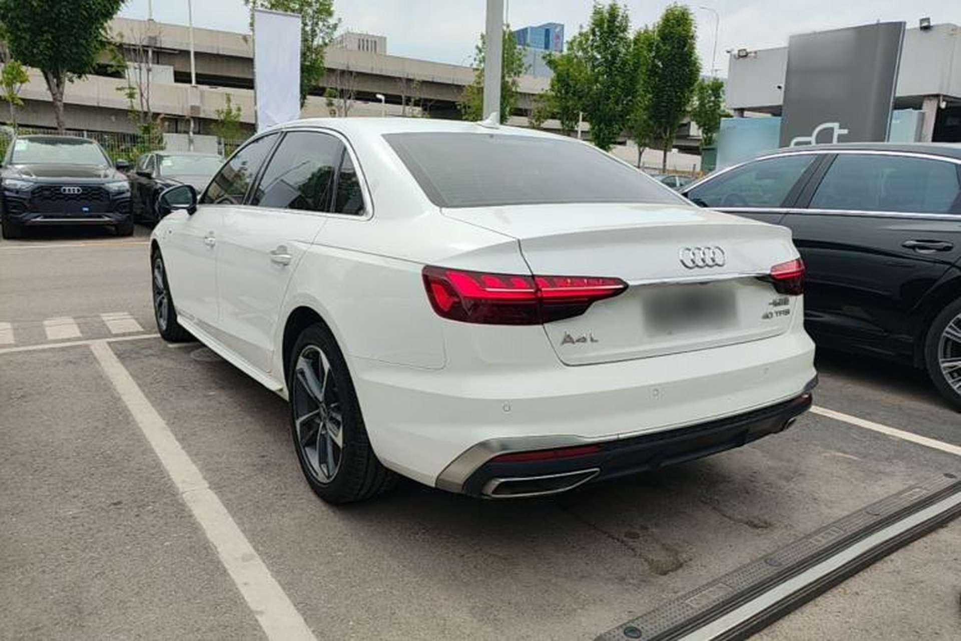 Used Audi A4L 2020 40 TFSI Fashion Dynamic Model Rear Left 45 Deg