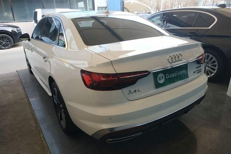 Used Audi A4L 2020 40 TFSI quattro Luxury Dynamic Model Rear Left 45 Deg