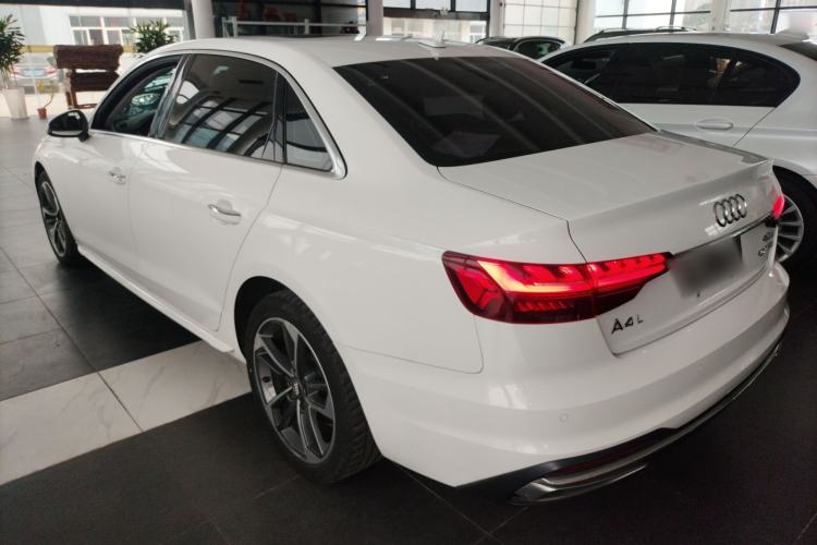 Used Audi A4L 2020 40 TFSI Fashionable and Elegant Model Rear Left 45 Deg