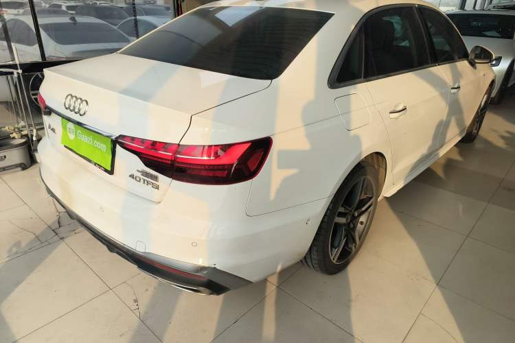 Used Audi A4L 2020 40 TFSI Fashion Dynamic Model Rear Right 45 Deg