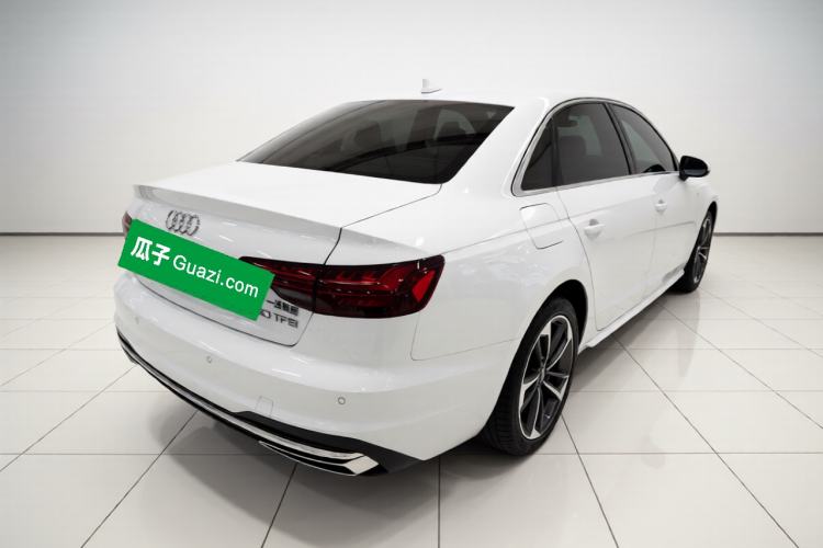 Used Audi A4L 2020 40 TFSI Fashionable and Elegant Model Rear Right 45 Deg