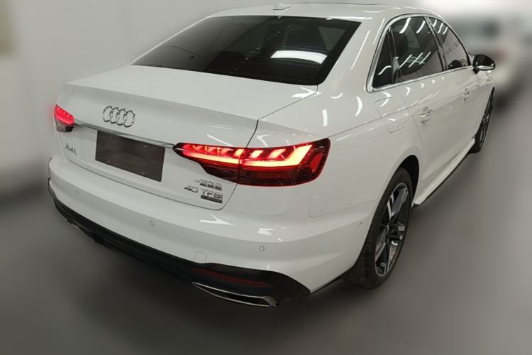 Used Audi A4L 2020 40 TFSI quattro Luxury Dynamic Model Rear Right 45 Deg
