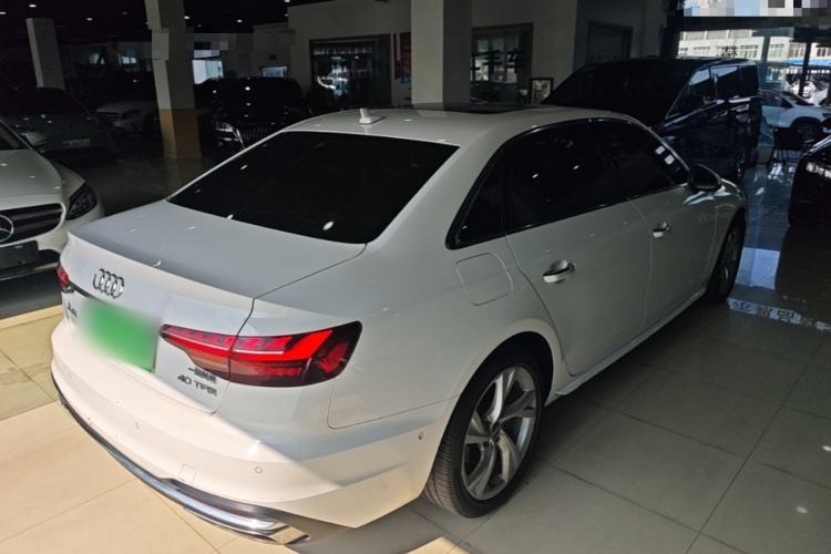 Used Audi A4L 2020 40 TFSI Fashionable and Elegant Model Rear Right 45 Deg