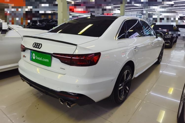 Used Audi A4L 2020 40 TFSI Luxury Dynamic Model Rear Right 45 Deg