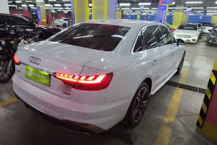 Used Audi A4L 2020 40 TFSI quattro Luxury Dynamic Model Rear Right 45 Deg