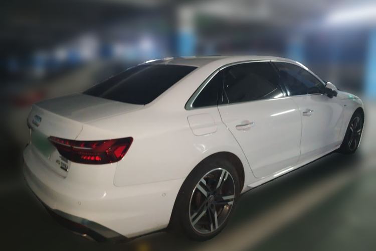 Used Audi A4L 2020 40 TFSI quattro Luxury Dynamic Model Rear Right 45 Deg