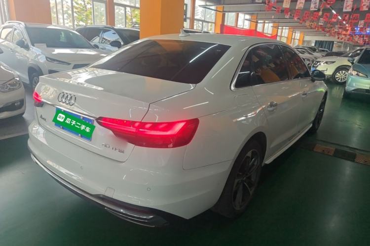 Used Audi A4L 2020 40 TFSI Fashionable and Elegant Model Rear Right 45 Deg